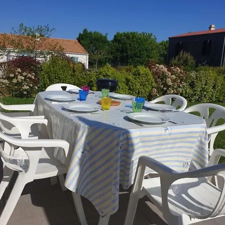 Vakantiehuis Maison Spacieuse Avec Jardin, A 5 Km De La Plage, Wifi Et Confort - Fr-1-336-50 Le Bernard