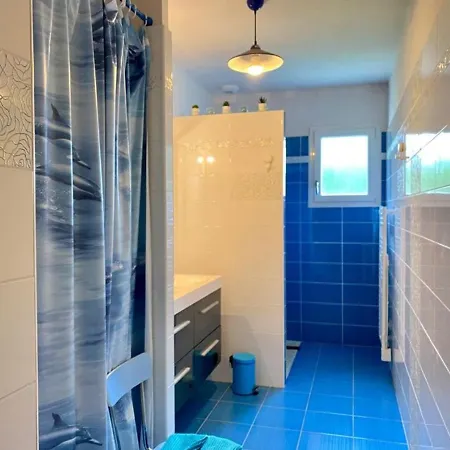 Maison Spacieuse Avec Jardin, A 5 Km De La Plage, Wifi Et Confort - Fr-1-336-50 *