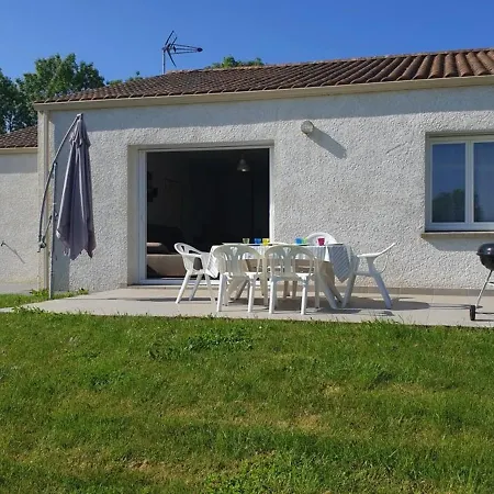Maison Spacieuse Avec Jardin, A 5 Km De La Plage, Wifi Et Confort - Fr-1-336-50 *